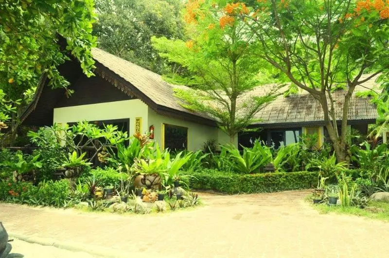 Lomakeskus Paradise Pearl Bungalows