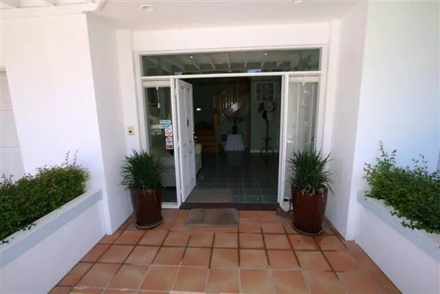 Silver Waters Bed & Breakfast
