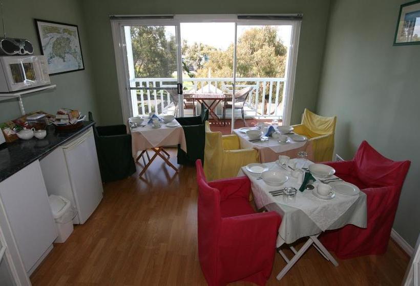 Silver Waters Bed & Breakfast