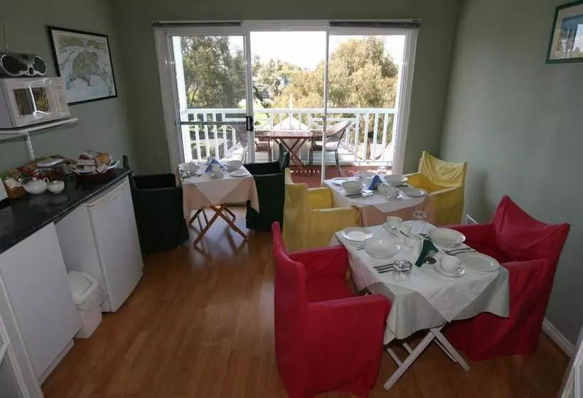 Silver Waters Bed & Breakfast