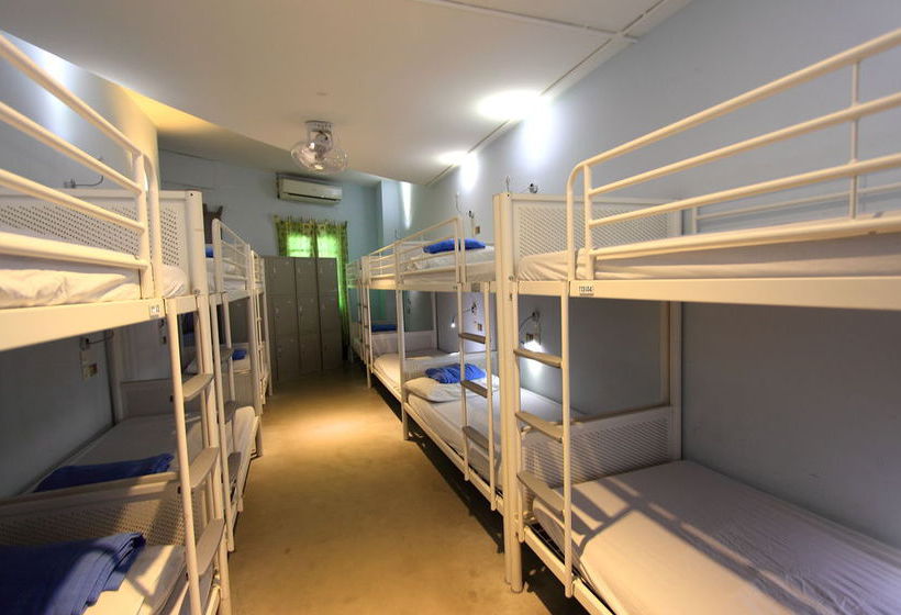 Travellers Loft @ Lavender - Hostel