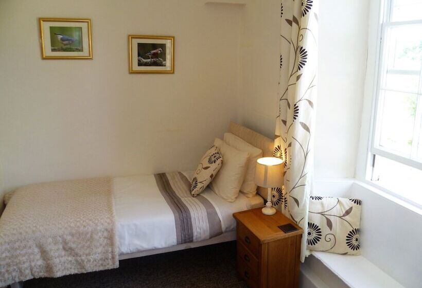 Bed and Breakfast Aberllynfi Riverside Guest House
