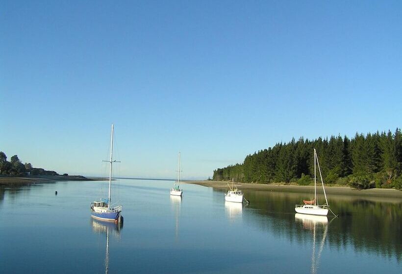 住宿加早餐  Hazelwood Mapua