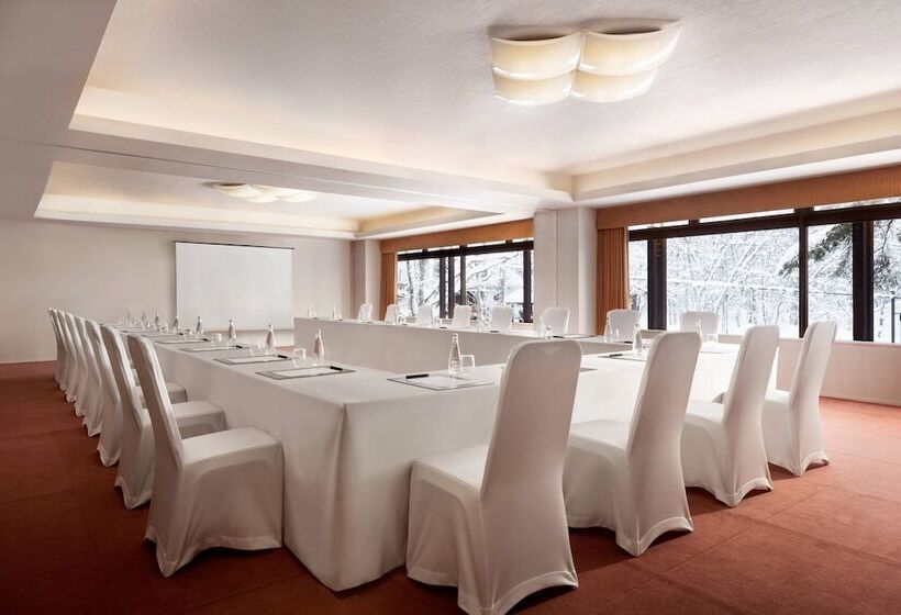 Hotel Courtyard By Marriott Hakuba