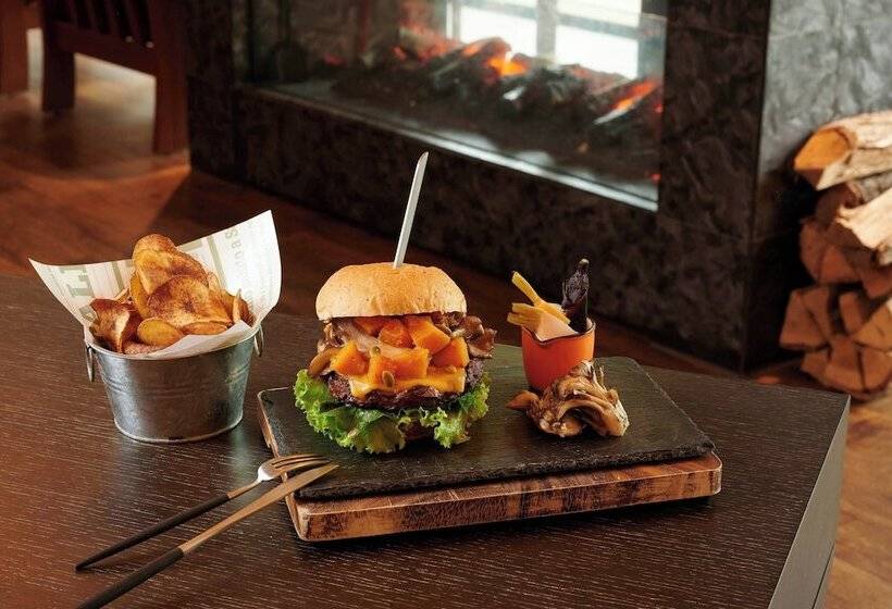 Hotel Courtyard By Marriott Hakuba