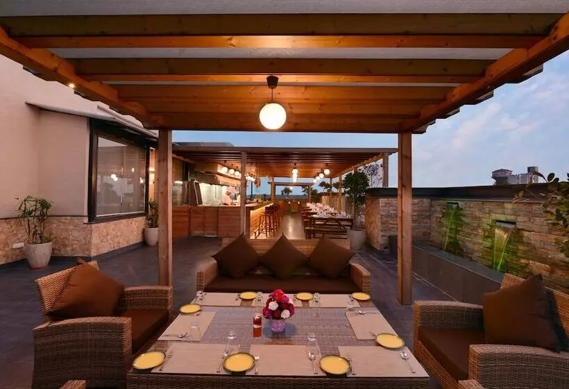 Hotelli Grand Plaza Lords Inn Jammu