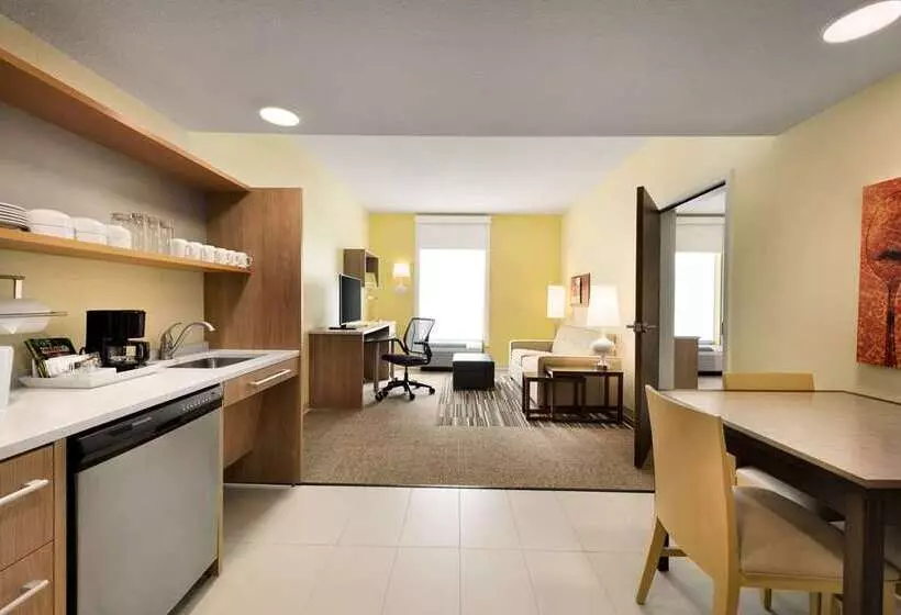 ホテル Home2 Suites By Hilton Cleveland Beachwood