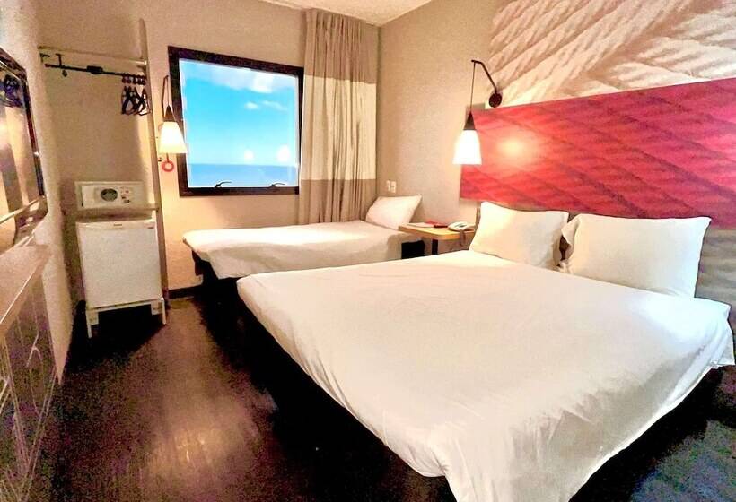 Hotel Ibis Santos Gonzaga Praia
