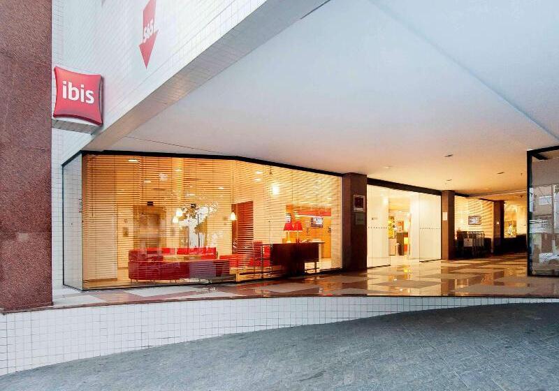 Hotel Ibis Santos Gonzaga Praia