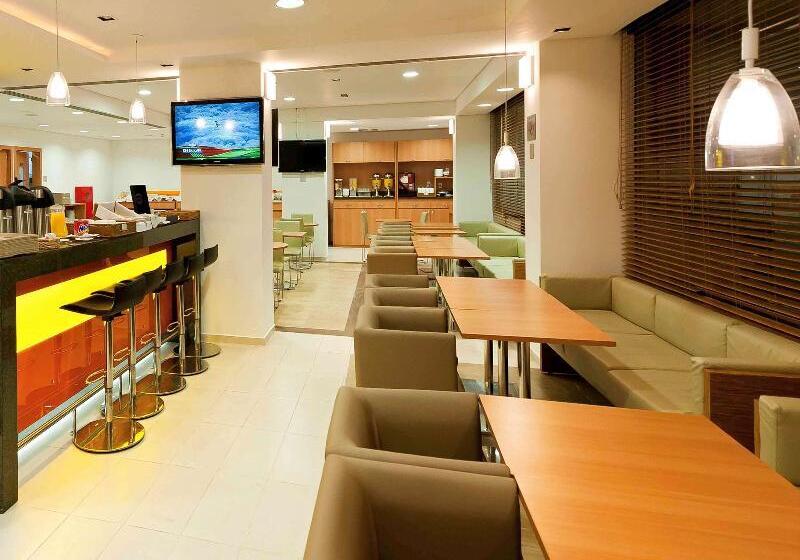 Hotel Ibis Santos Gonzaga Praia