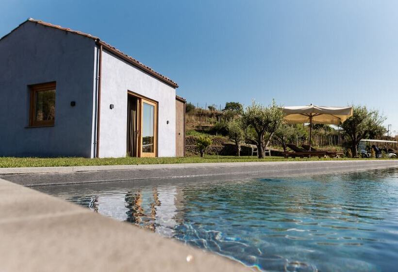 בית מלון כפרי Monaci Delle Terre Nere