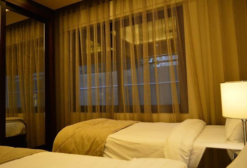 هتل Nadine Boutique Suites