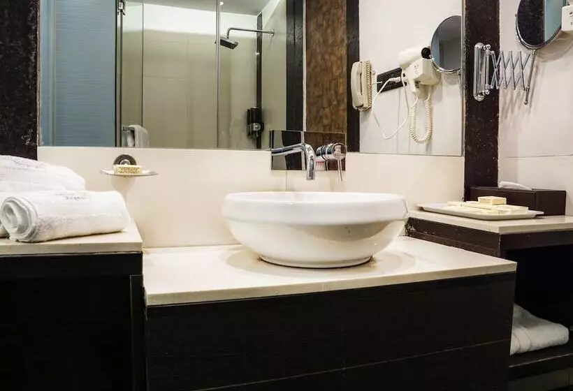 هتل Tansha Comfort Regency