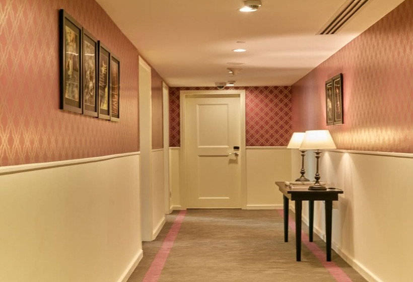 The Waverly Hotel & Residences