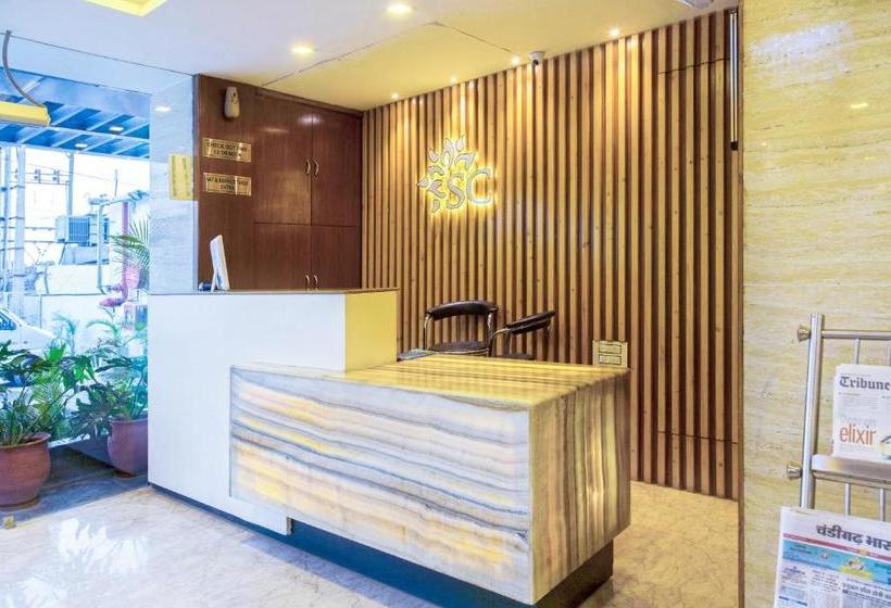 Hotel Treebo Tryst Sc Residency