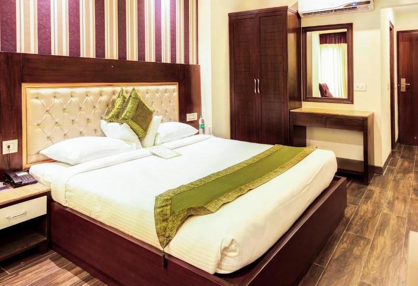 Hotel Treebo Tryst Sc Residency