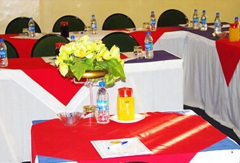 Regency Hotel Flamboyant