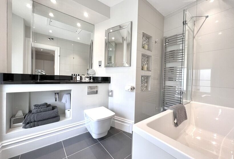 Bed and Breakfast Tavistock House