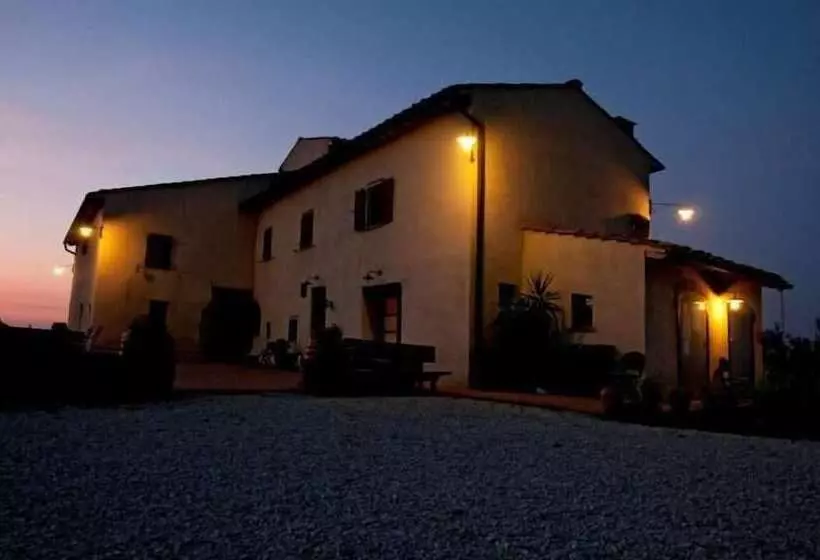ホテル Agriturismo Podere La Marronaia