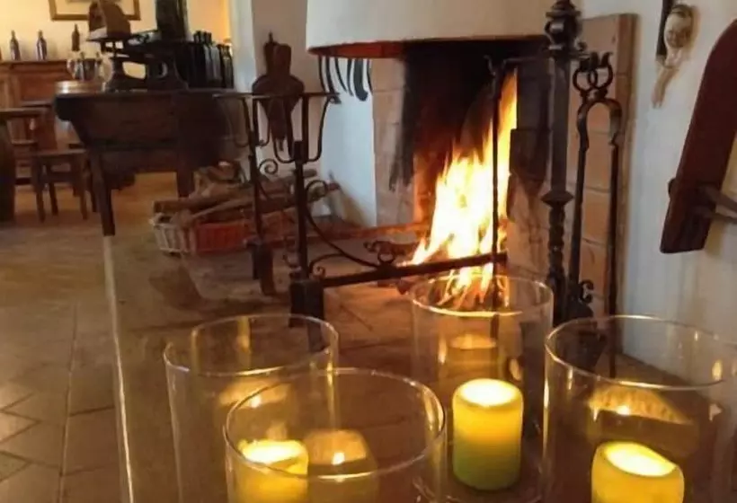 ホテル Agriturismo Podere La Marronaia
