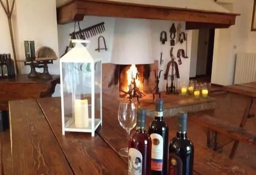 ホテル Agriturismo Podere La Marronaia