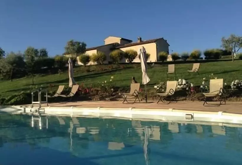 ホテル Agriturismo Podere La Marronaia