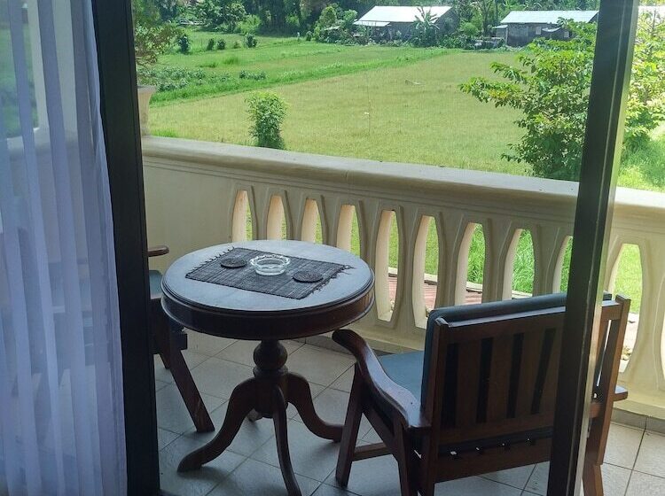 Bali Paradise Hotel Boutique Resort