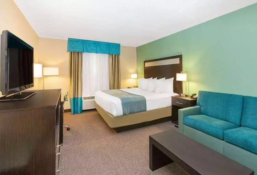 ホテル Baymont By Wyndham Midland Center
