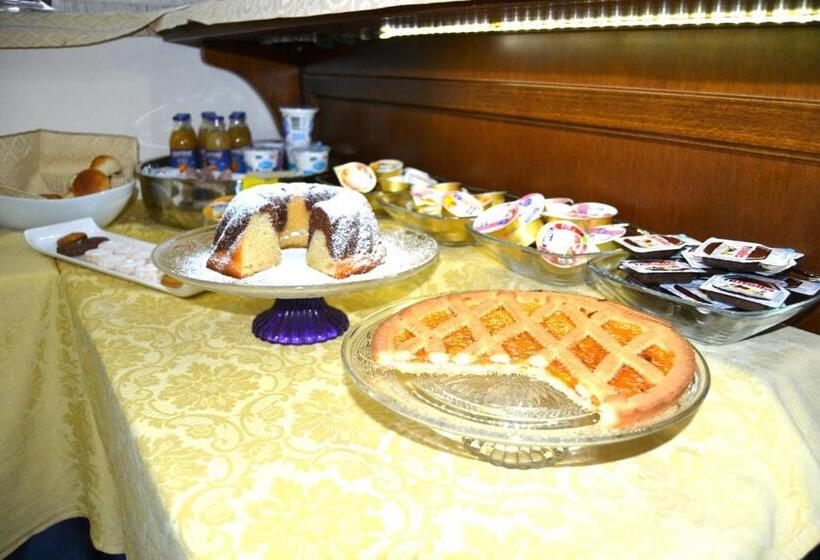 Отель B&b Centrale Affittacamere