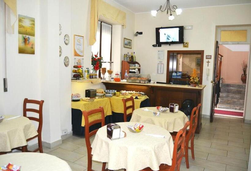 Отель B&b Centrale Affittacamere