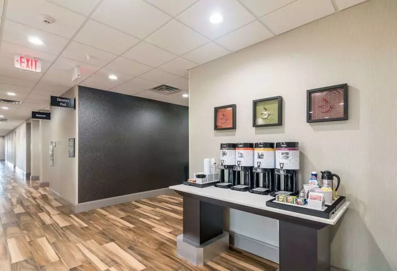 ホテル Hampton Inn Oklahoma City Northeast