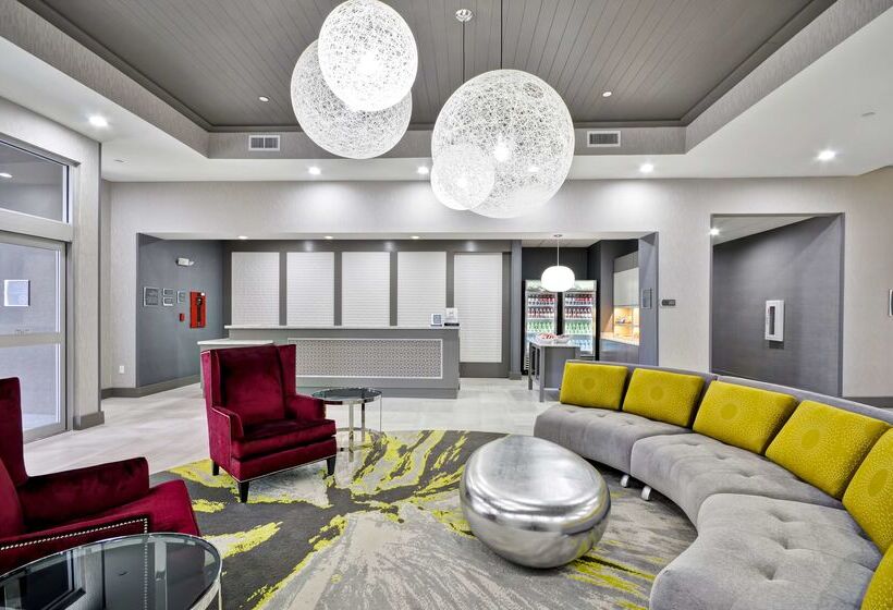 هتل Homewood Suites By Hilton Tyler