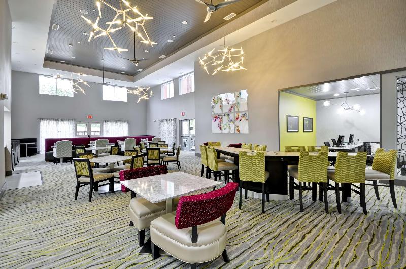 هتل Homewood Suites By Hilton Tyler