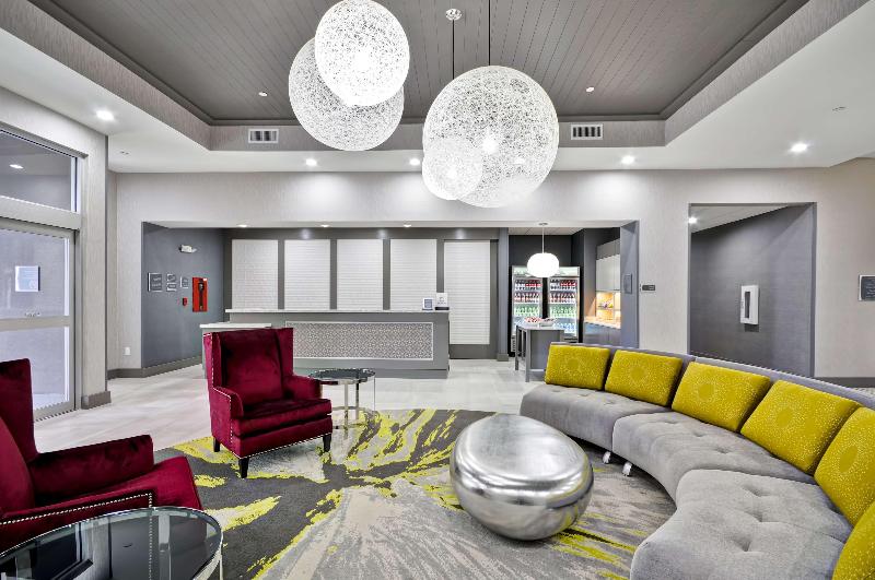 هتل Homewood Suites By Hilton Tyler