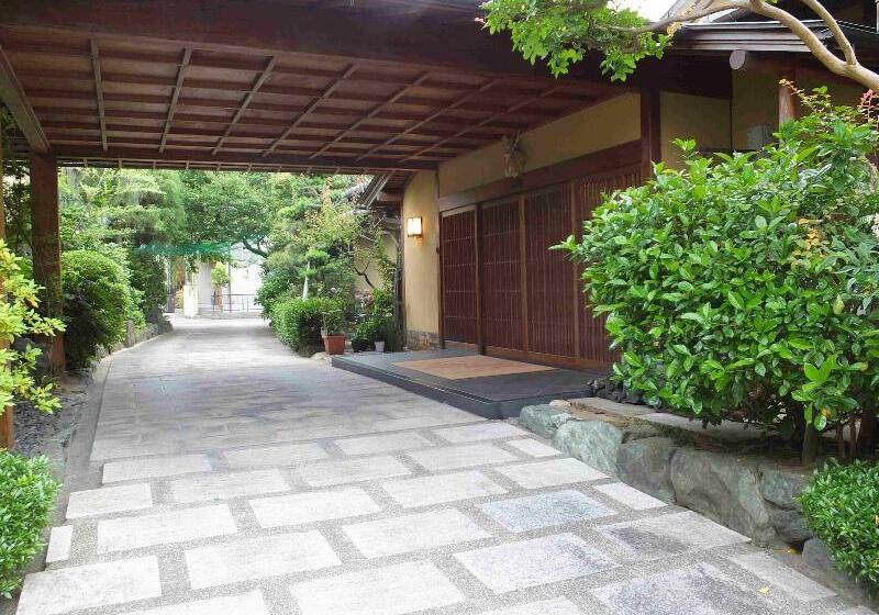 בית מלון כפרי Ise Todaya Ryoan