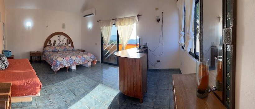 Отель Joya Del Mar