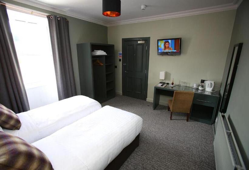 בית מלון כפרי Kings Arms