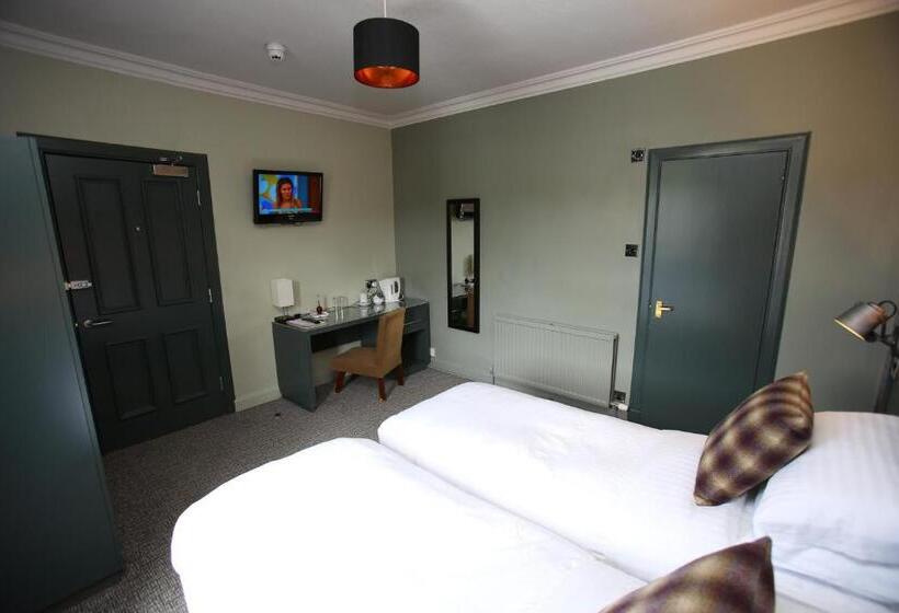 בית מלון כפרי Kings Arms