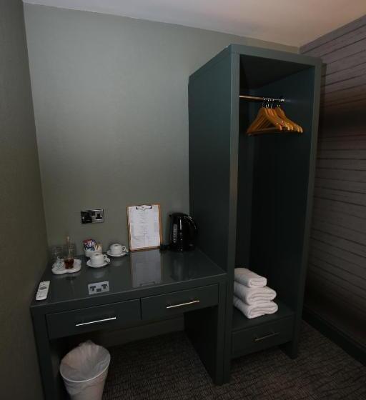 בית מלון כפרי Kings Arms