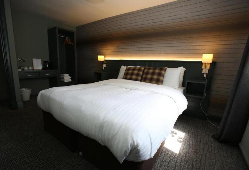 בית מלון כפרי Kings Arms