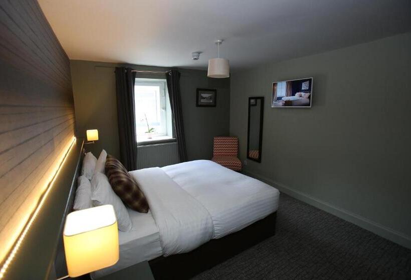 בית מלון כפרי Kings Arms