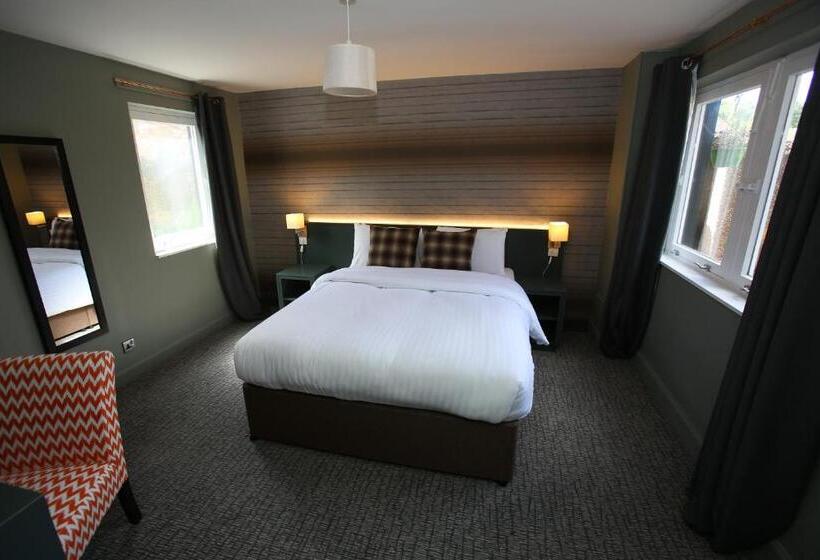 בית מלון כפרי Kings Arms