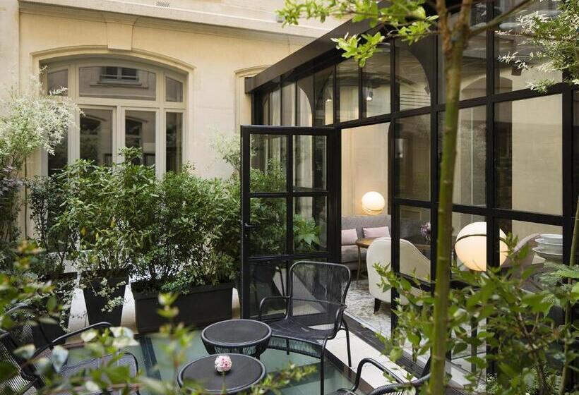 ホテル Le Narcisse Blanc