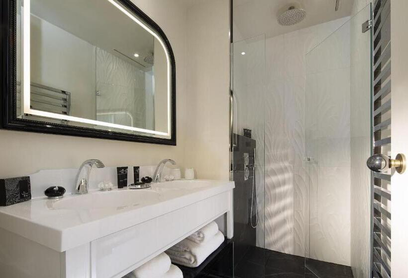 ホテル Le Narcisse Blanc