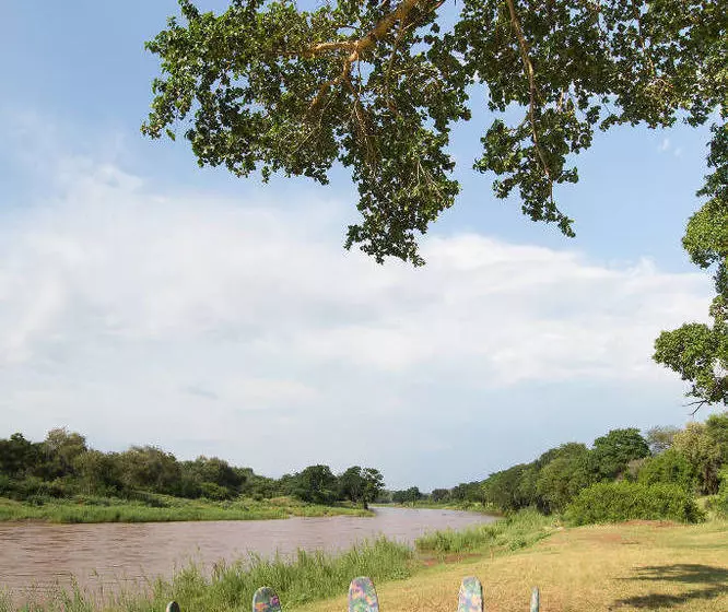 هتل Maninghi Lodge