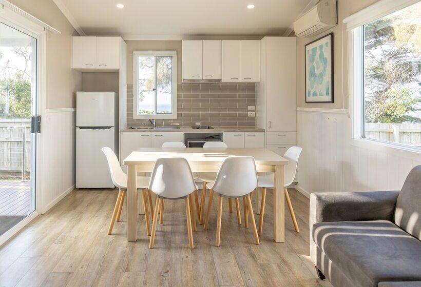 בית מלון כפרי Nrma Portland Bay Holiday Park