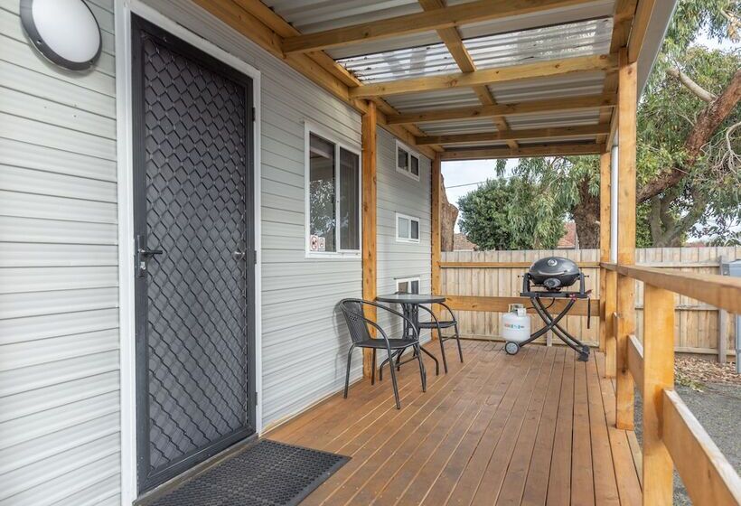 בית מלון כפרי Nrma Portland Bay Holiday Park