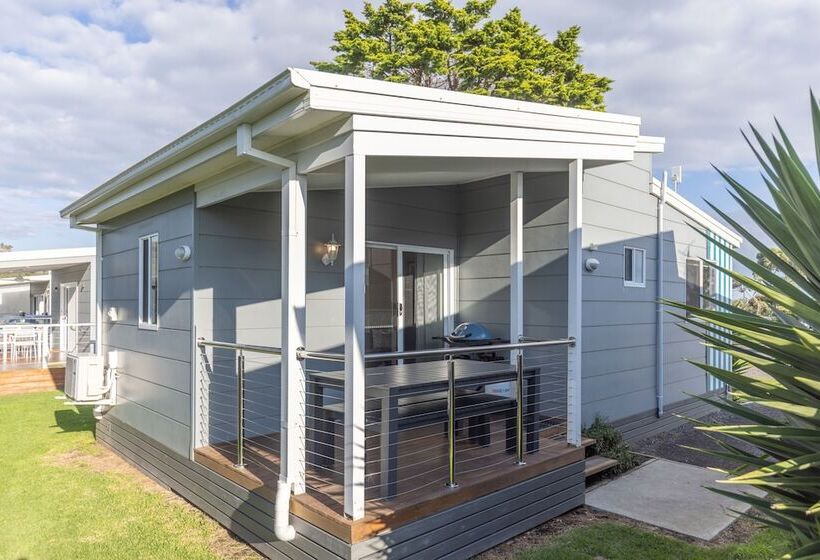 בית מלון כפרי Nrma Portland Bay Holiday Park