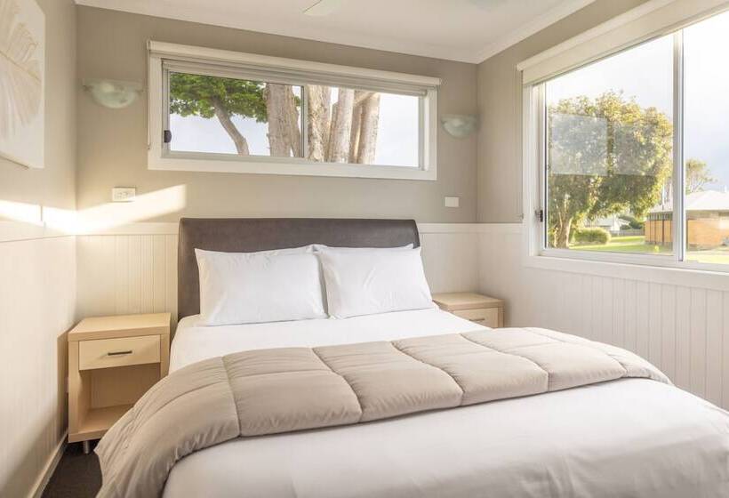 בית מלון כפרי Nrma Portland Bay Holiday Park