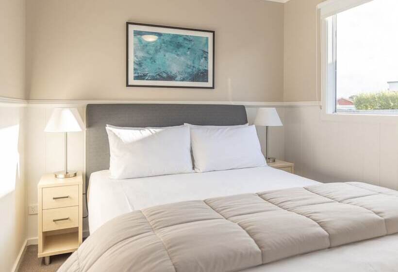 בית מלון כפרי Nrma Portland Bay Holiday Park